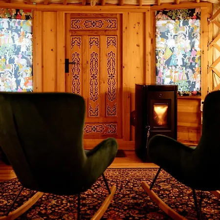 Glamping Il Rifugio Dei Marsi Farm stay *